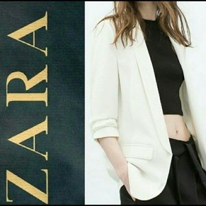 Zara 3/4 ruched sleeve white blazer